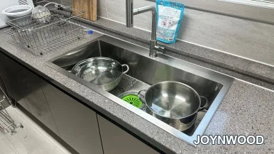 포항 북구 오래된 주방 설거지통 사각 싱크볼로 교체하는 과정 · 현장 사진