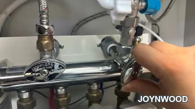 구미 주방싱크볼 교체, 인조대리석 상판에 사각씽크볼 까지 · 현장 사진
