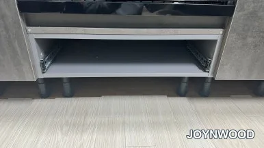 경북 안동 오븐 밑 로봇청소기 장 리폼과정 · 현장 사진